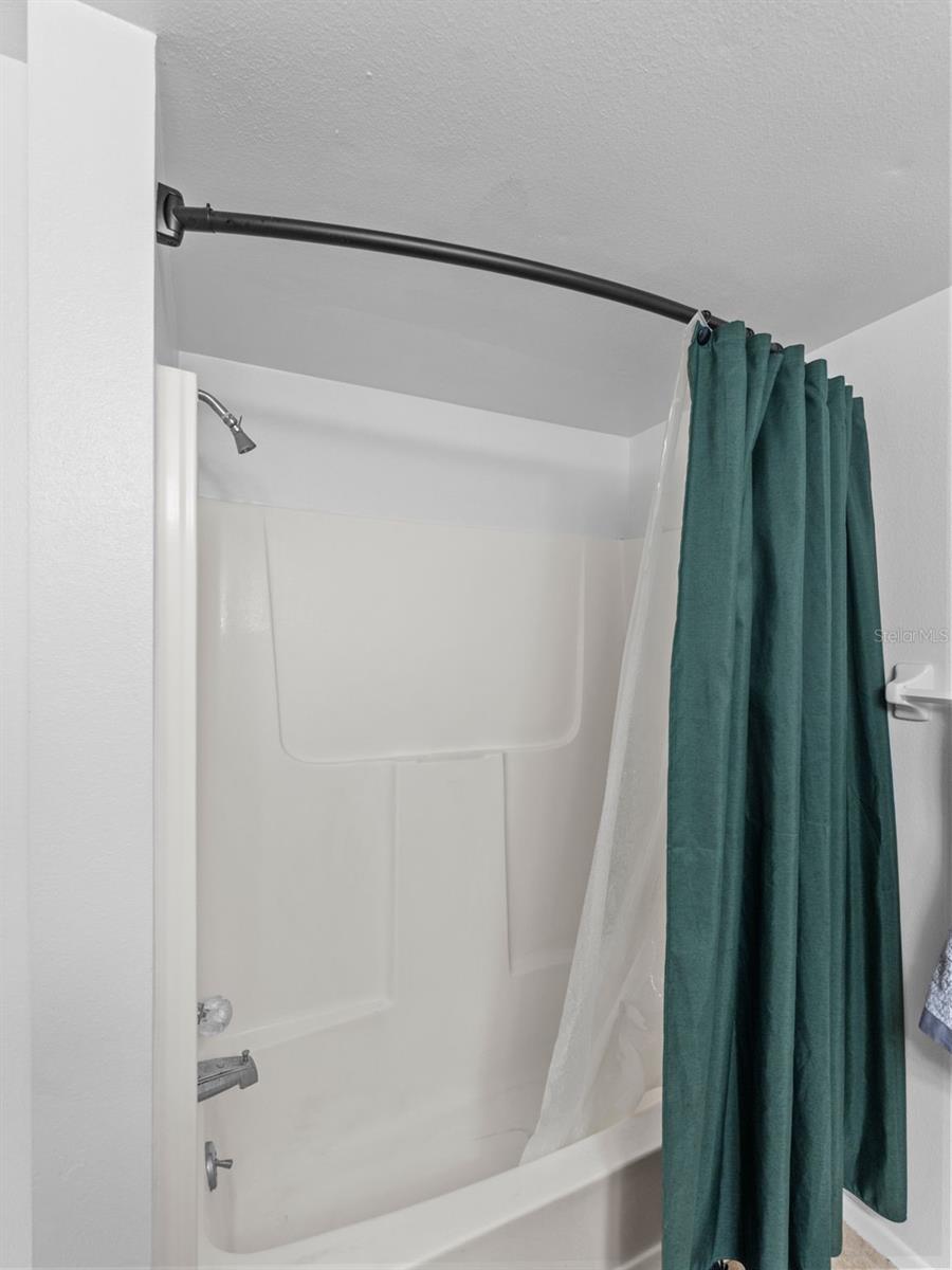 GARDEN VILLAS CONDO PH 01 - Residential