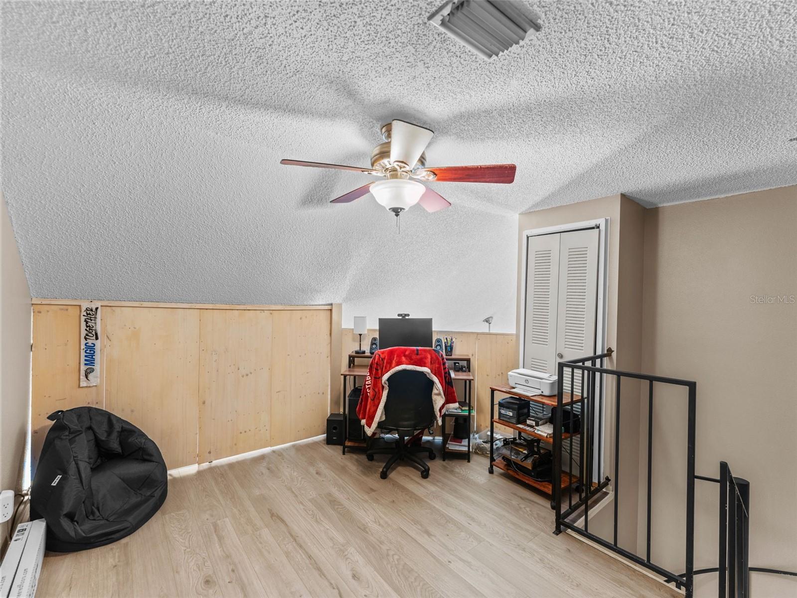 GARDEN VILLAS CONDO PH 01 - Residential