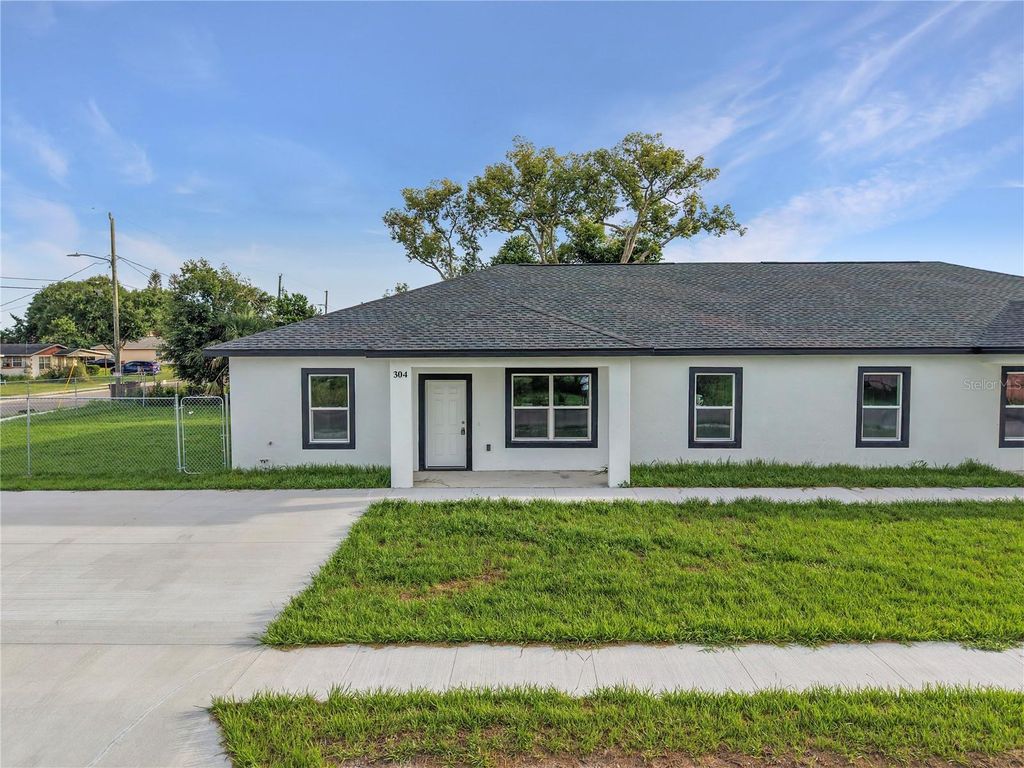Photo of 304 Pearl Street, Haines City, FL 33844 (MLS # P4938939)