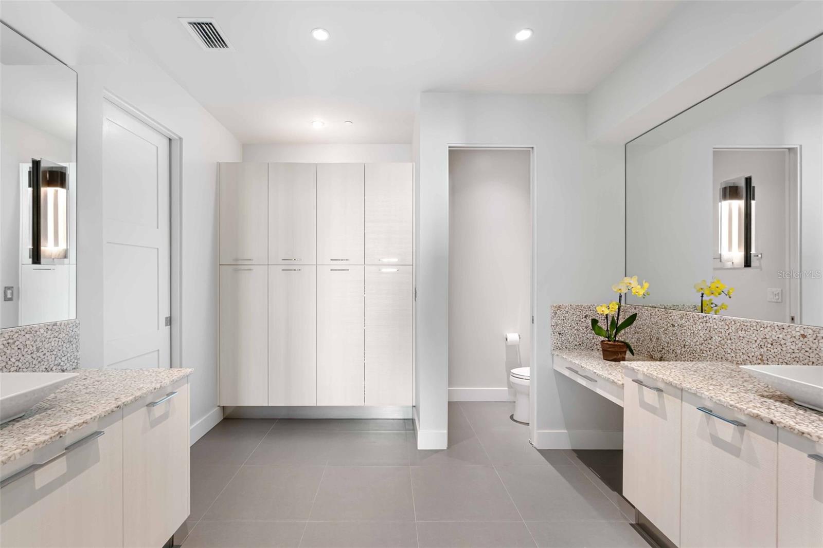 INFINITY ON LONGBOAT KEY - Residential