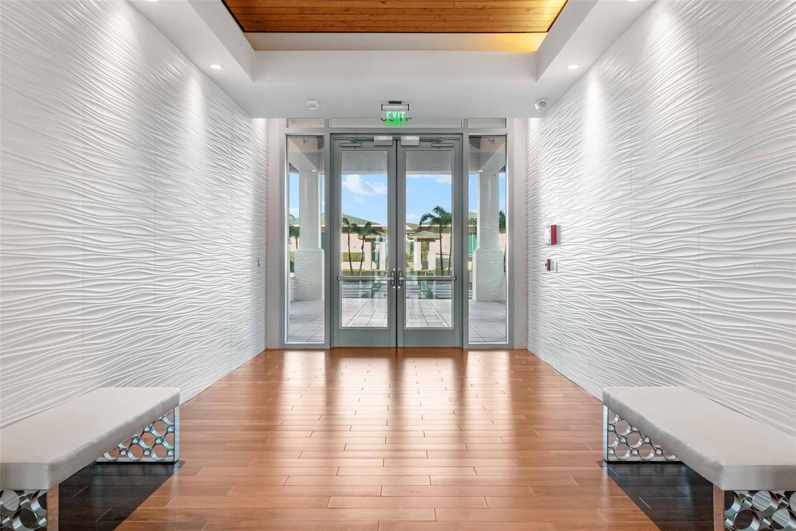 INFINITY ON LONGBOAT KEY - Residential