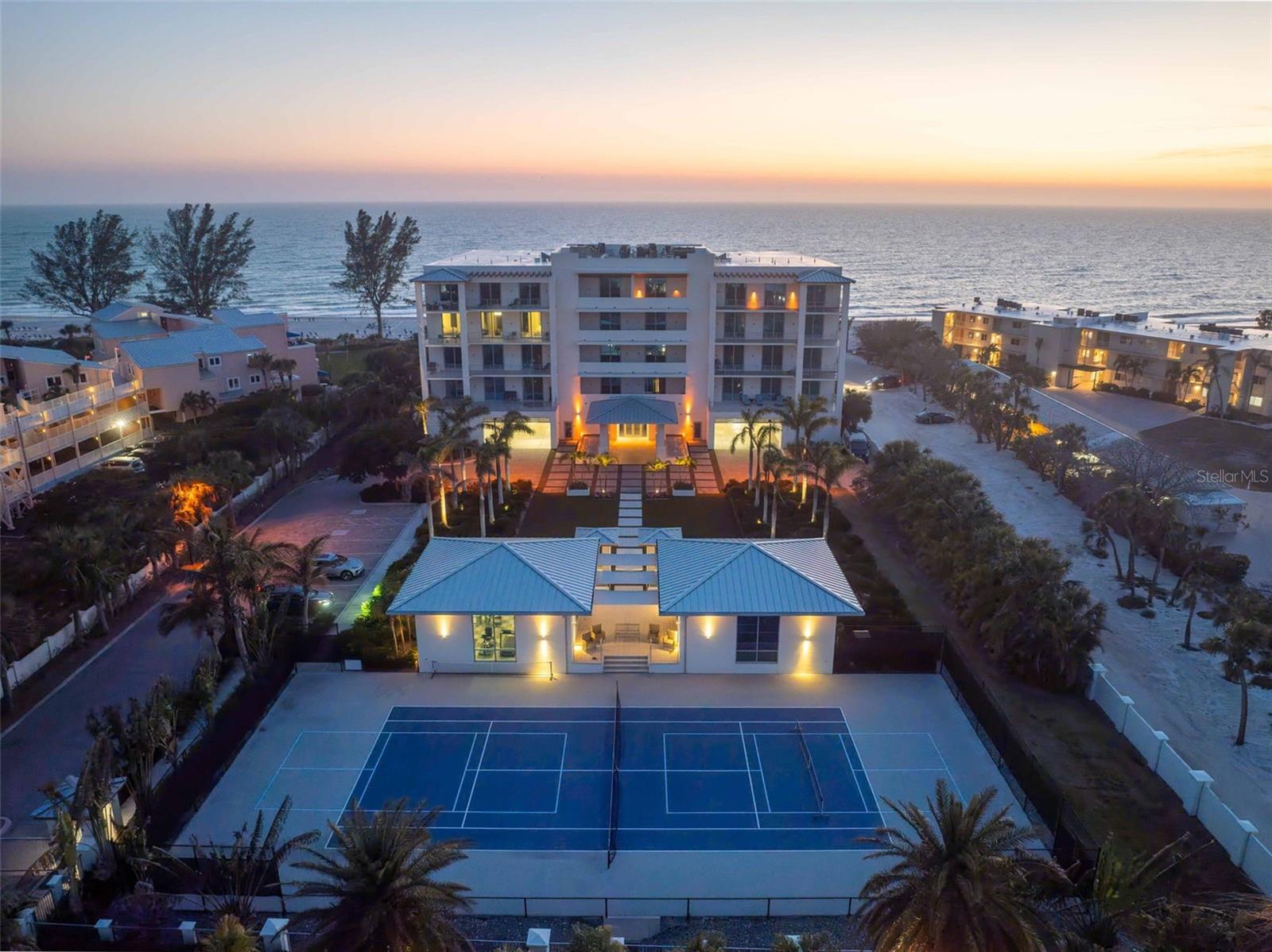 INFINITY ON LONGBOAT KEY - Residential