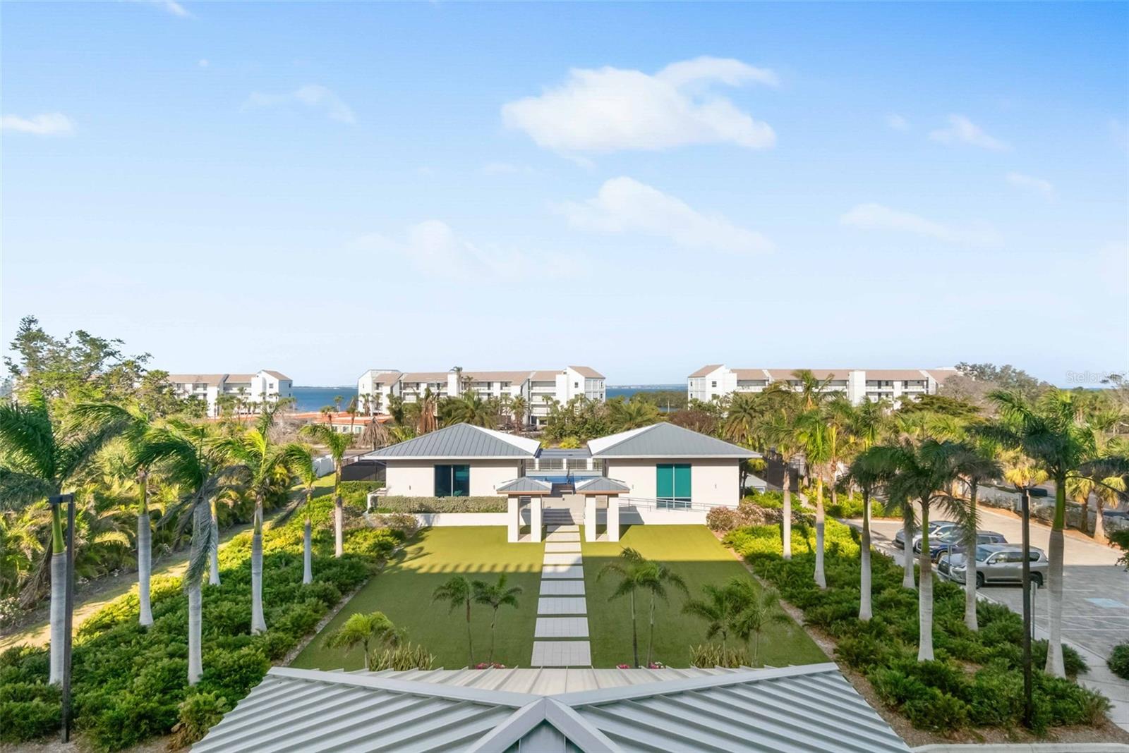 INFINITY ON LONGBOAT KEY - Residential