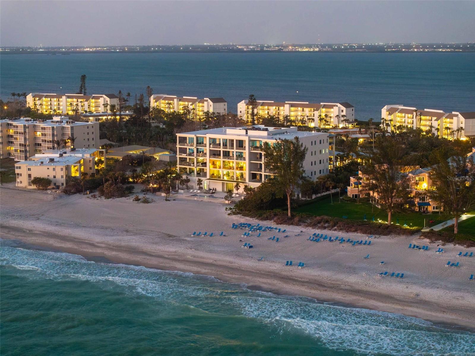 INFINITY ON LONGBOAT KEY - Residential