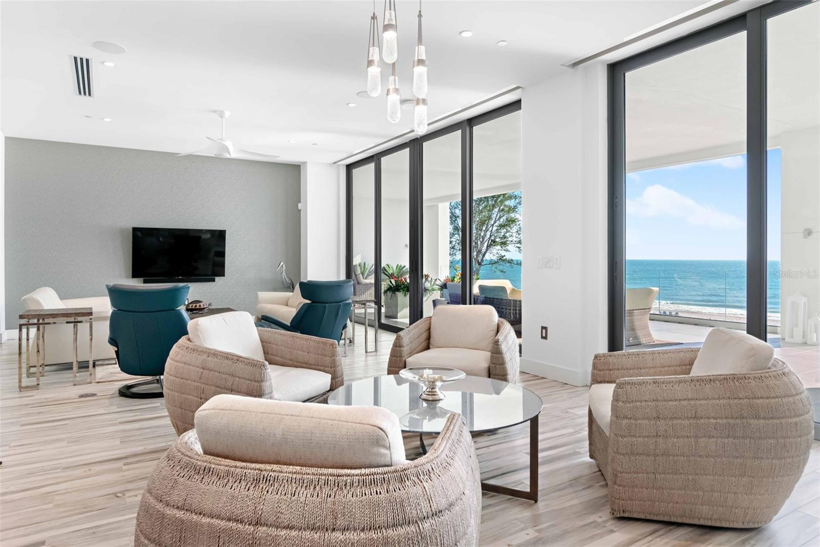 INFINITY ON LONGBOAT KEY - Residential