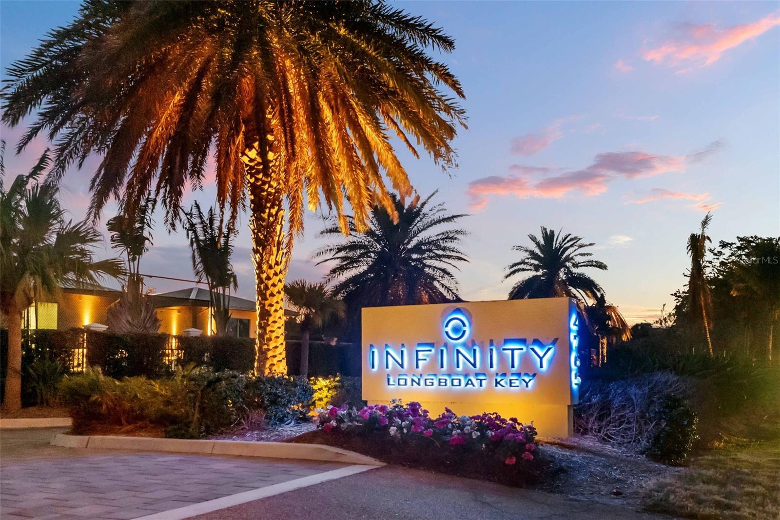 INFINITY ON LONGBOAT KEY - Residential