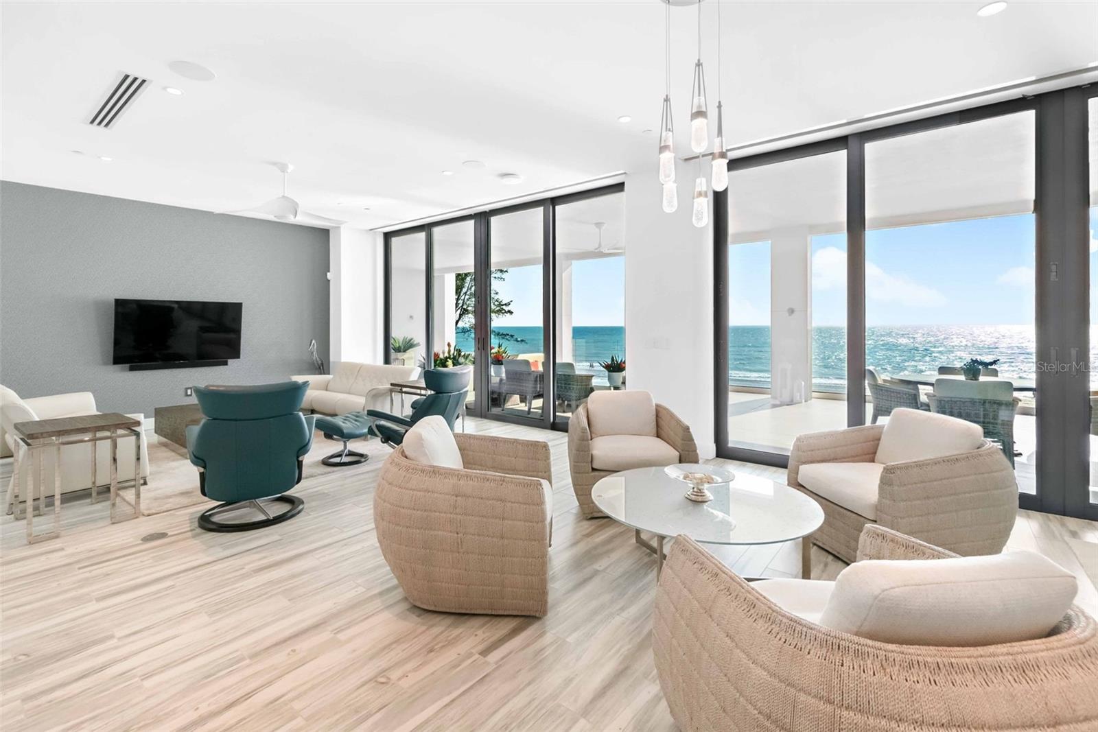 INFINITY ON LONGBOAT KEY - Residential