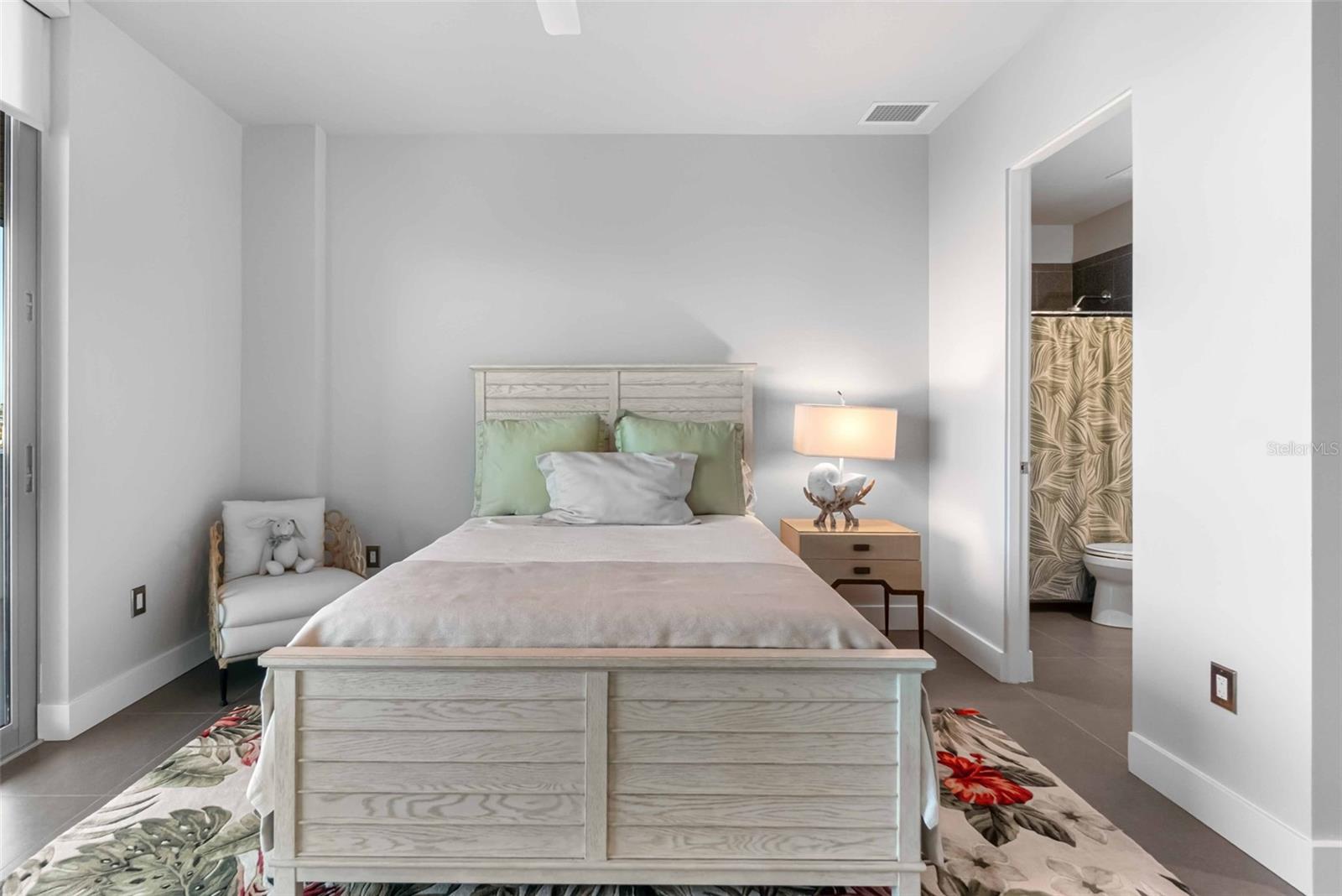 INFINITY ON LONGBOAT KEY - Residential
