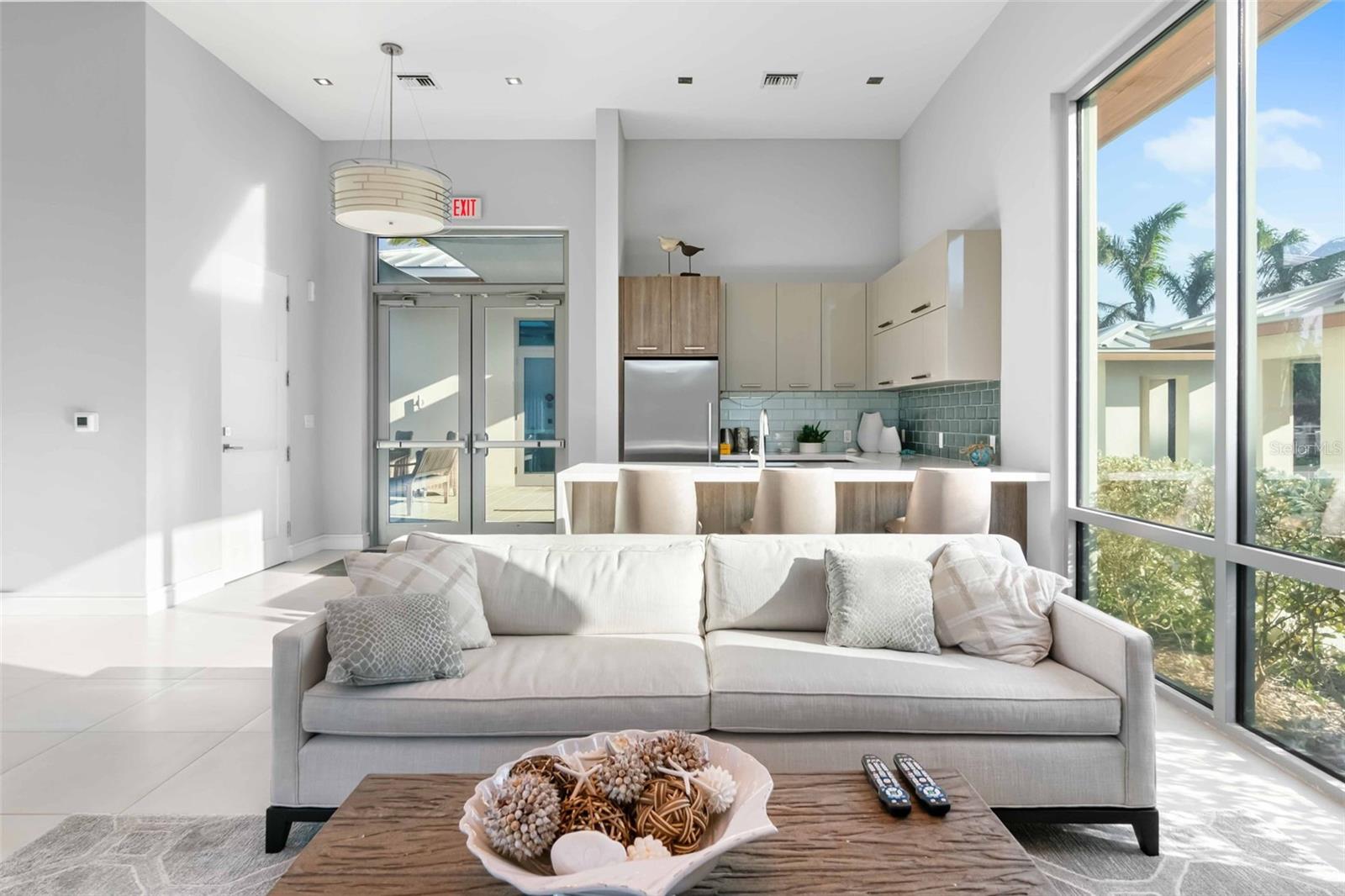 INFINITY ON LONGBOAT KEY - Residential