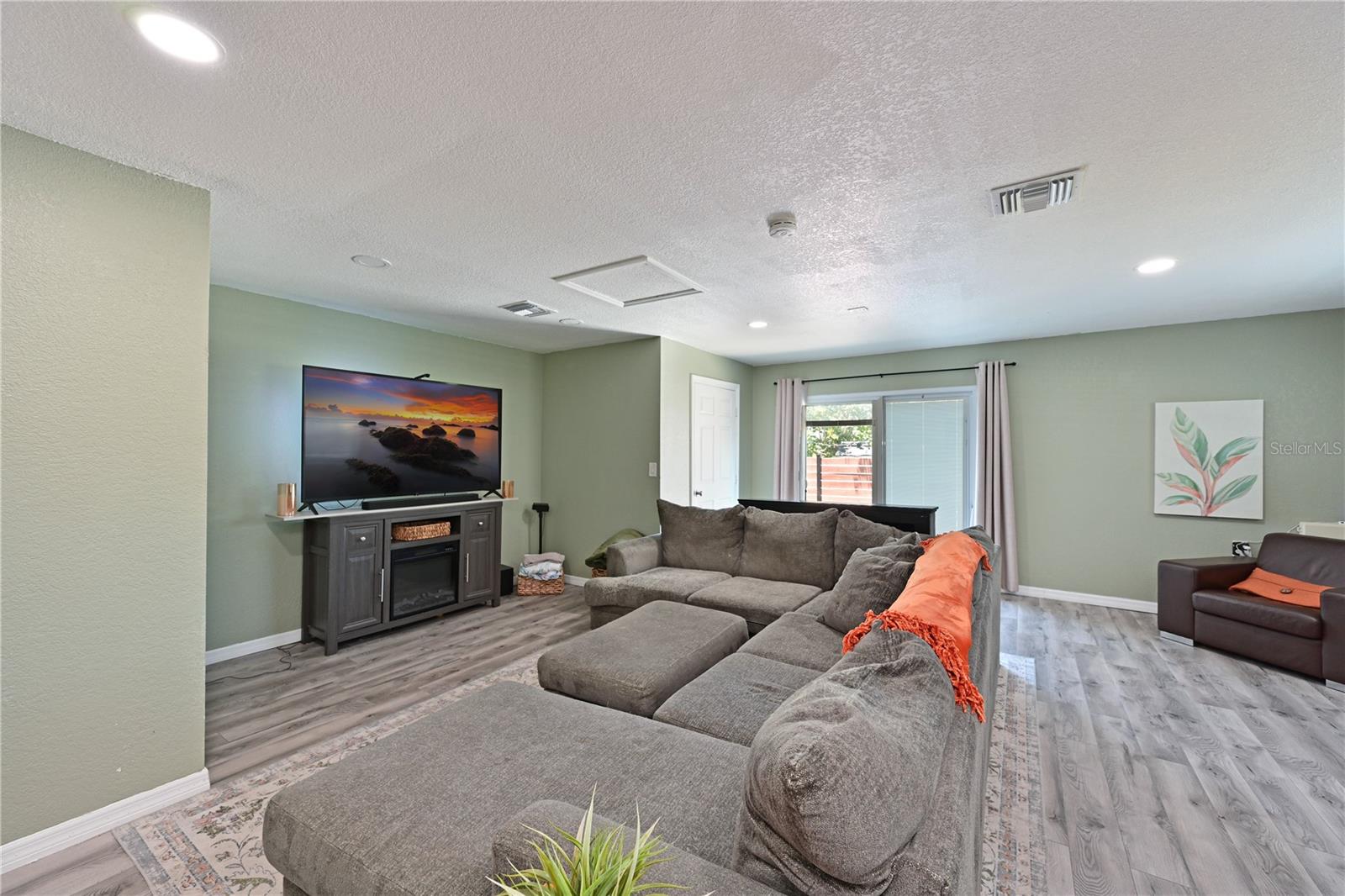 ARDMORE - Residential
