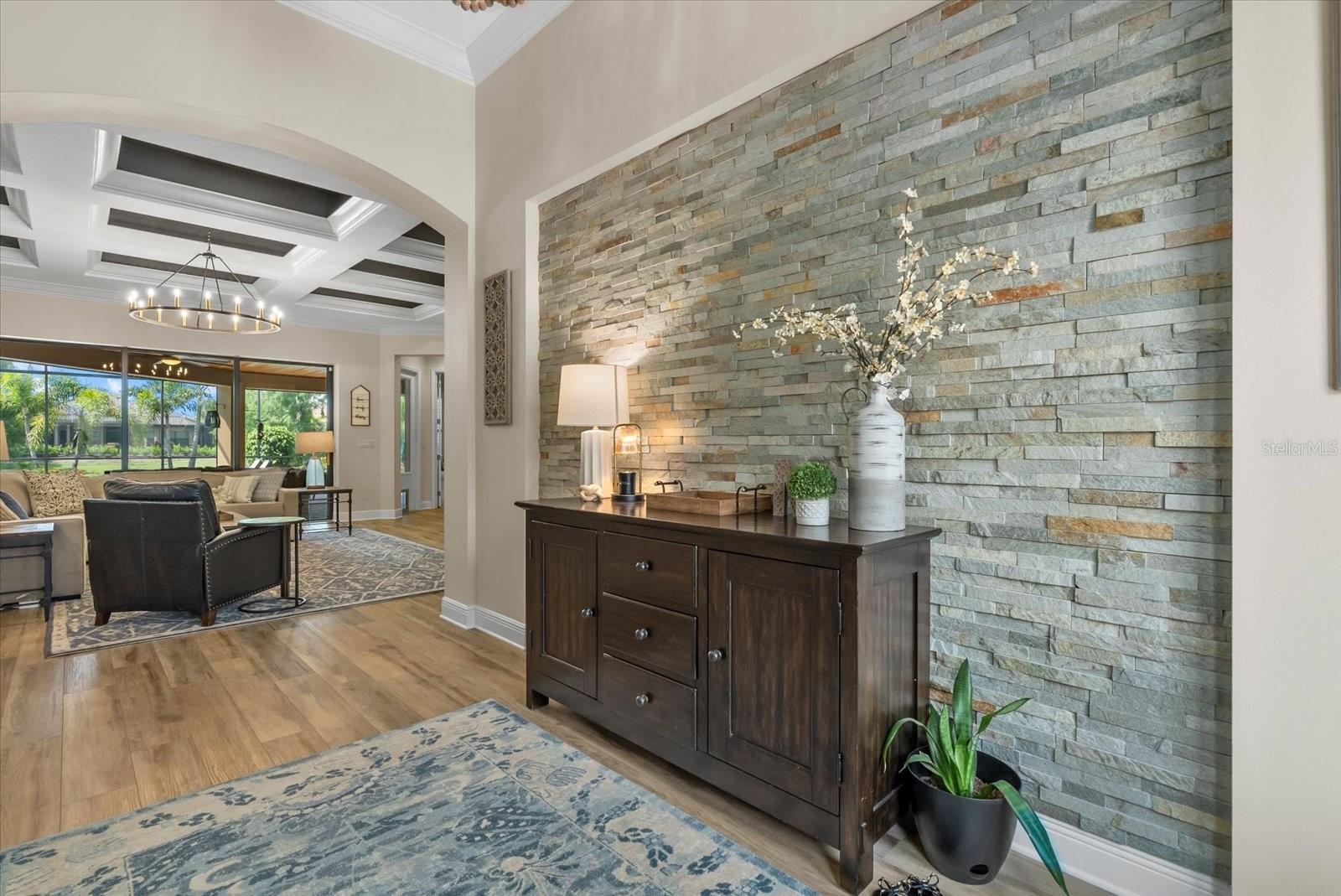 COUNTRY CLUB EAST AT LAKEWD RNCH RR - Residential