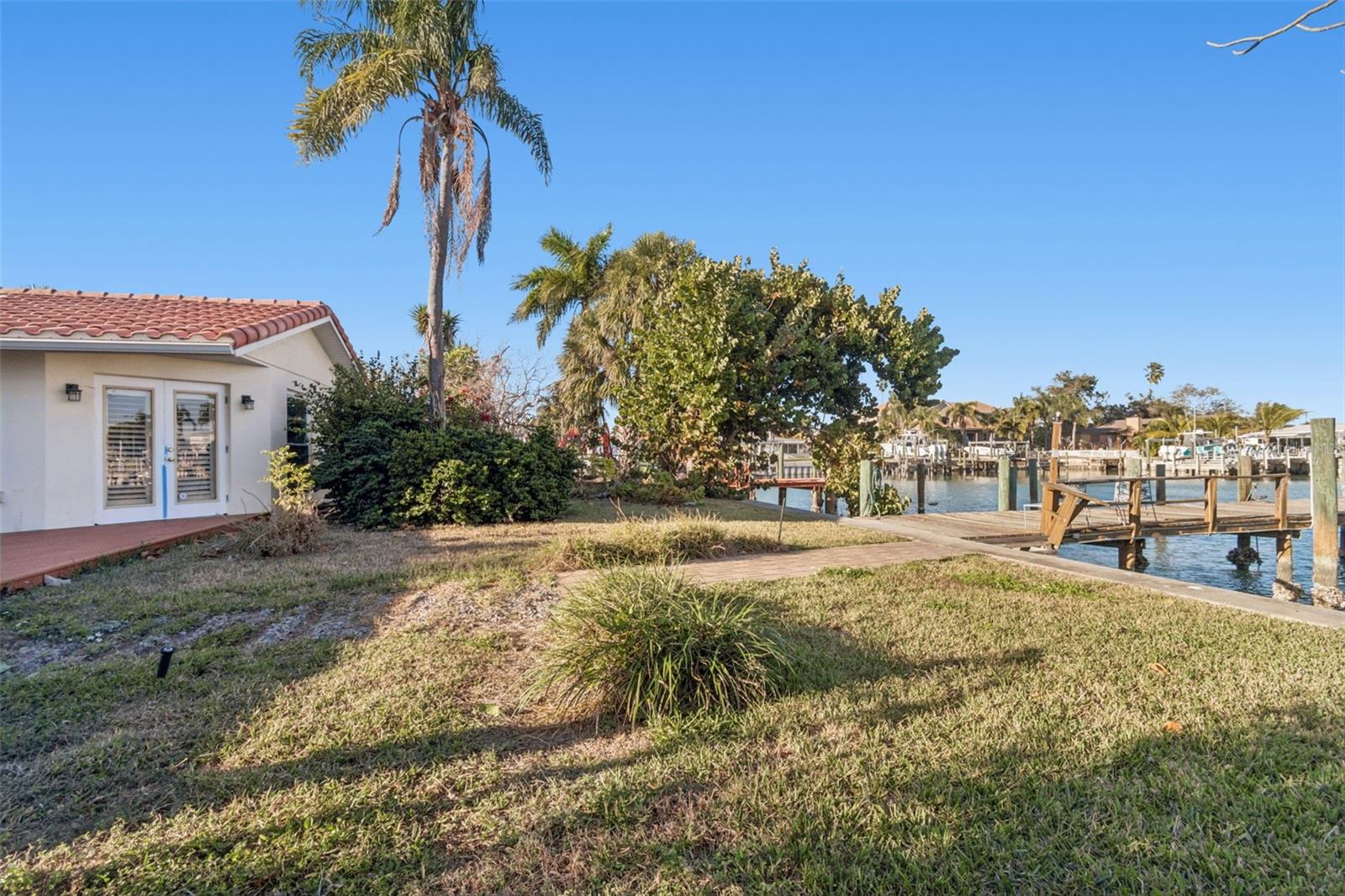 CAPRI ISLE SUB - Residential