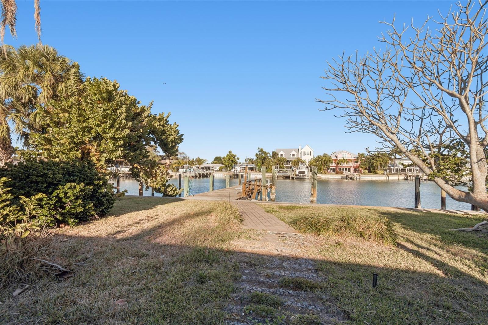 CAPRI ISLE SUB - Residential