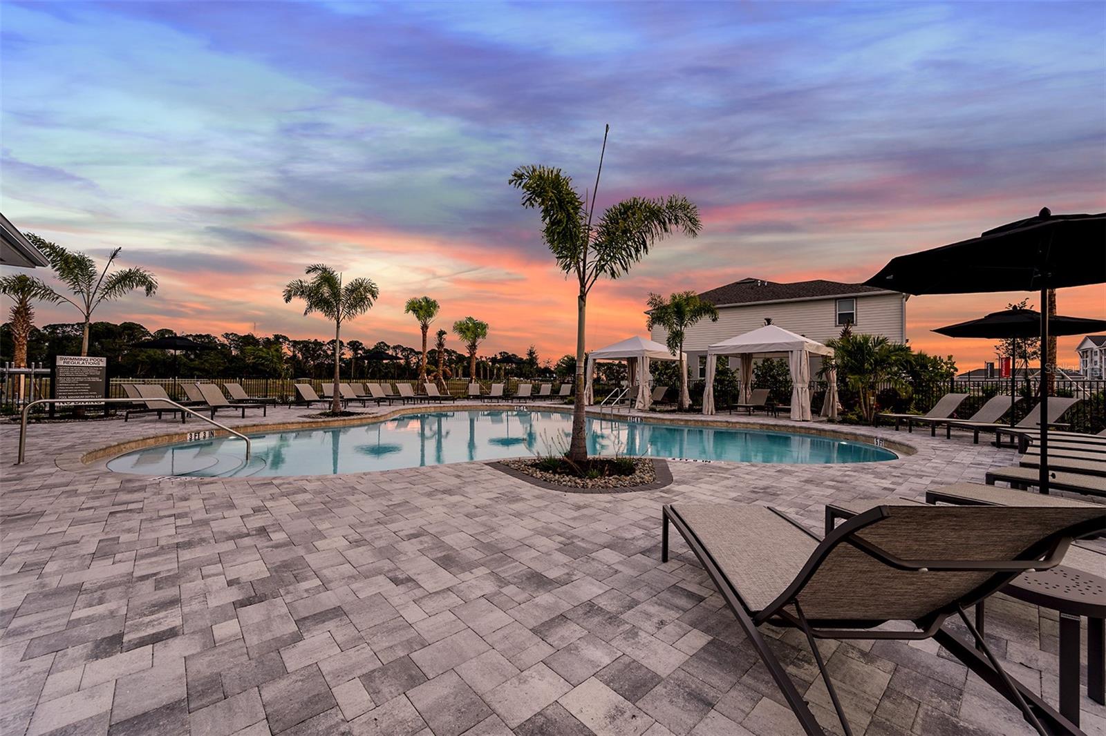 VINTERRA TOWNHOMES - Residential