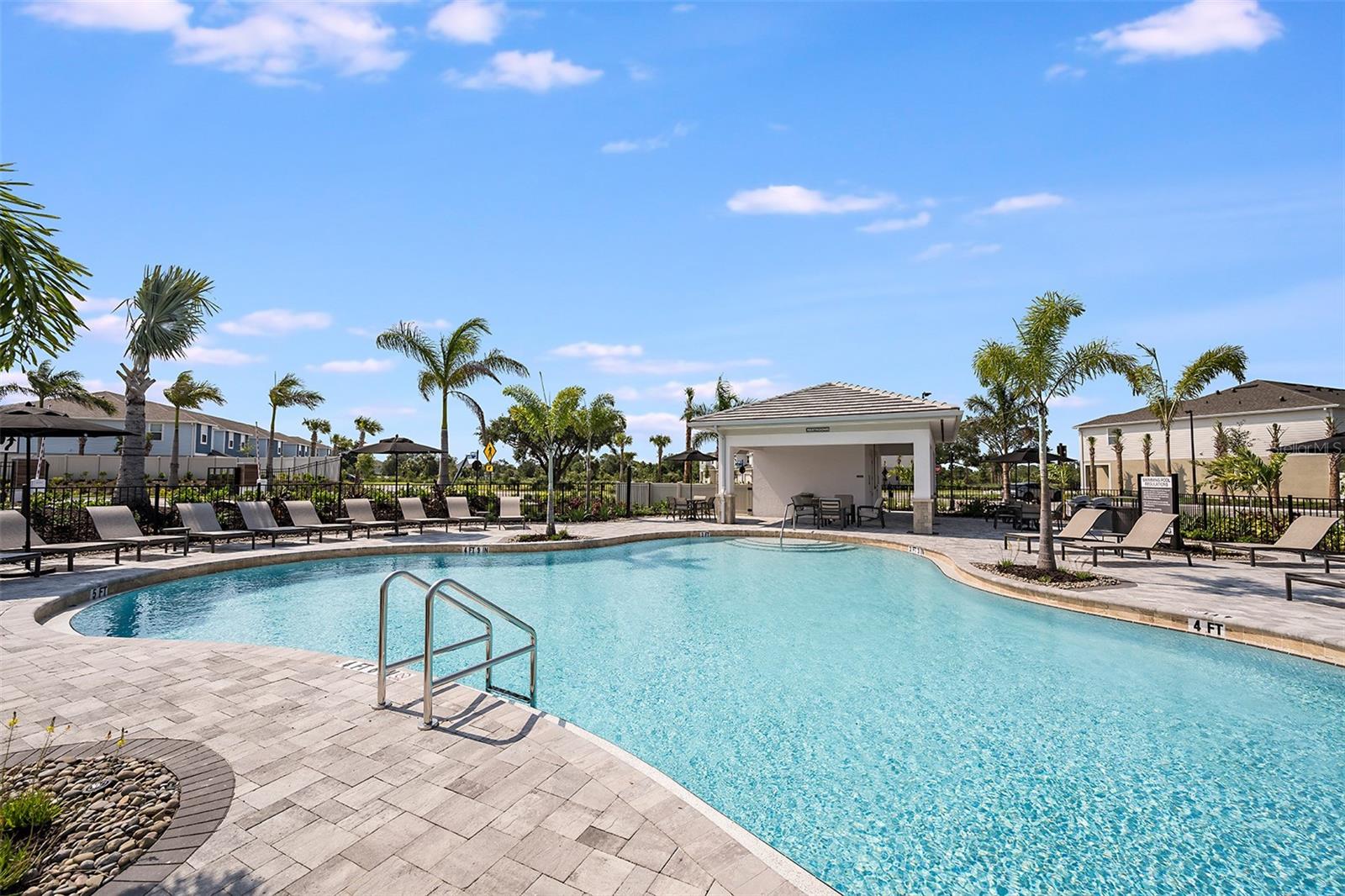 VINTERRA TOWNHOMES - Residential