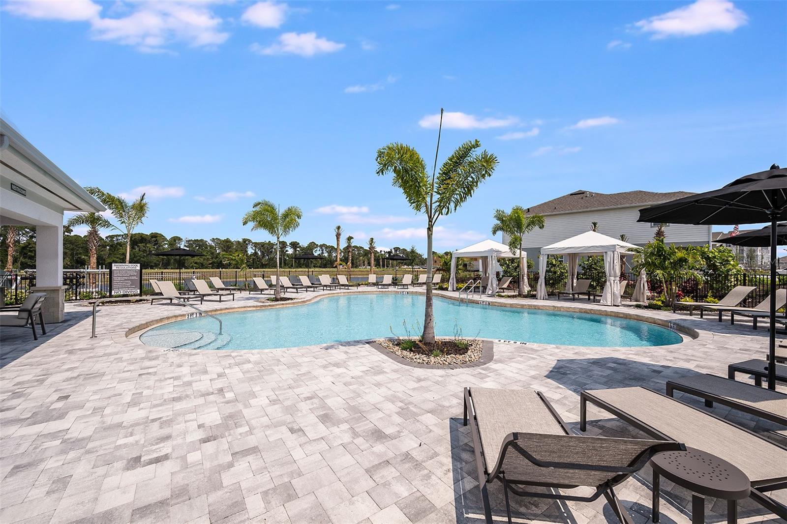 VINTERRA TOWNHOMES - Residential