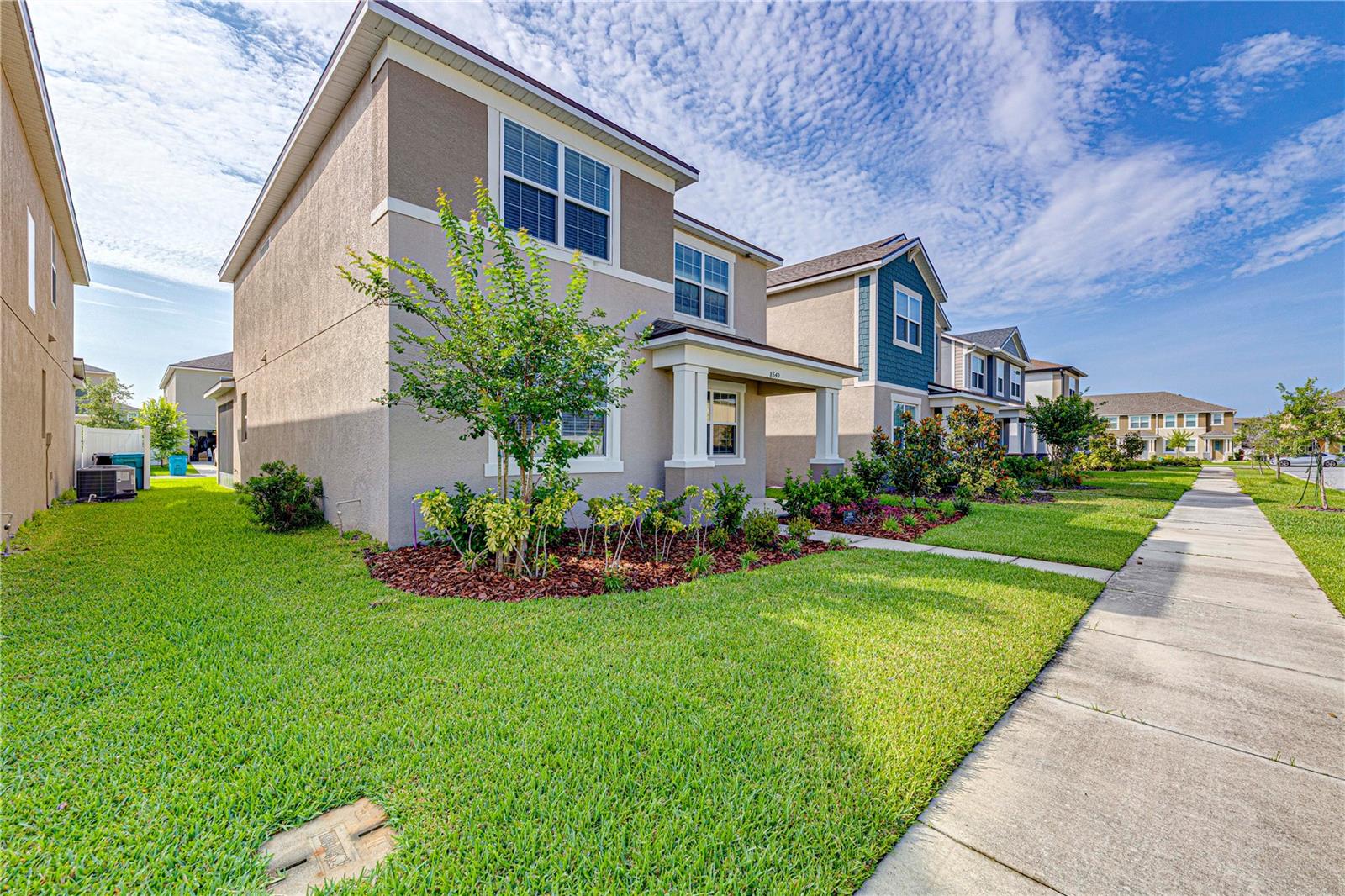 8549 LAMPPOST LANE