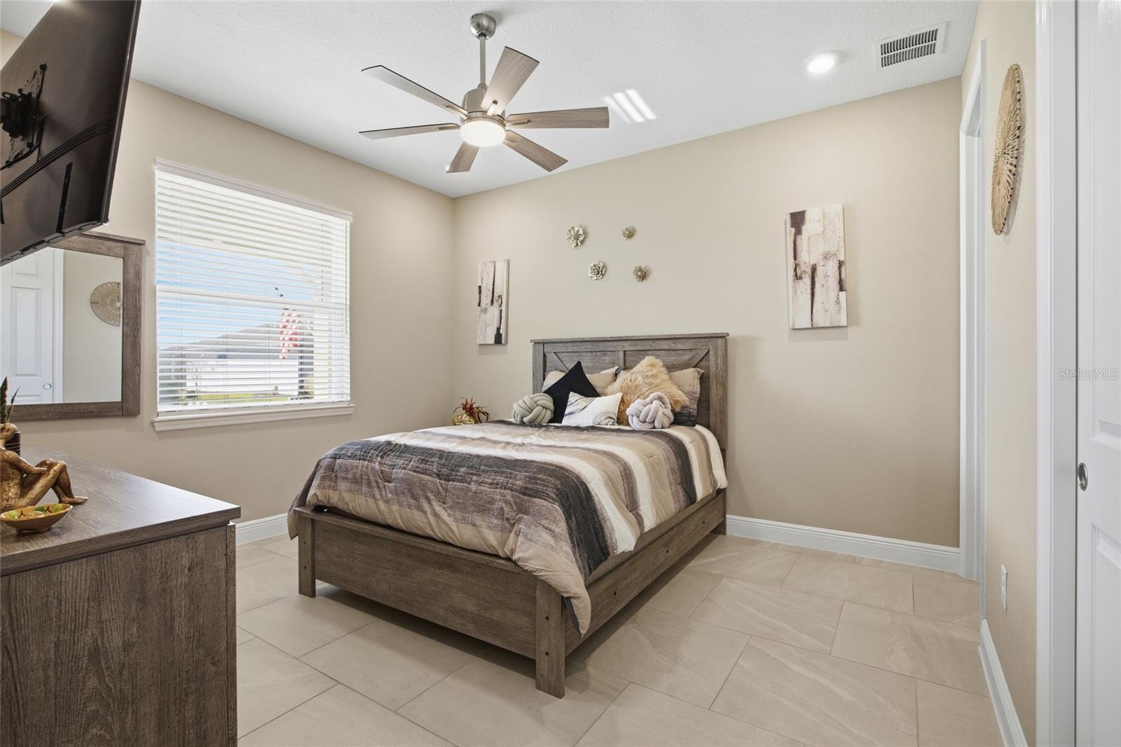 CANDLER HILLS WEST ASHFORD & B - Residential