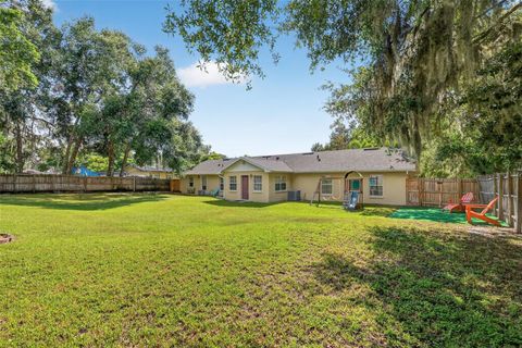 Tiny photo for 130 N Johns Street, Mount Dora, FL 32757 (MLS # G5101529)