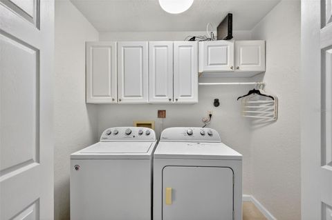 Tiny photo for 130 N Johns Street, Mount Dora, FL 32757 (MLS # G5101529)