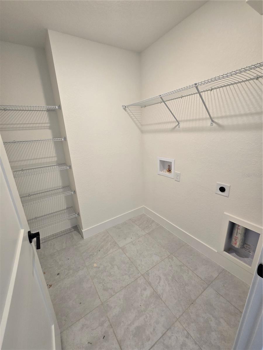 INVERNESS VILLAGE - Residential