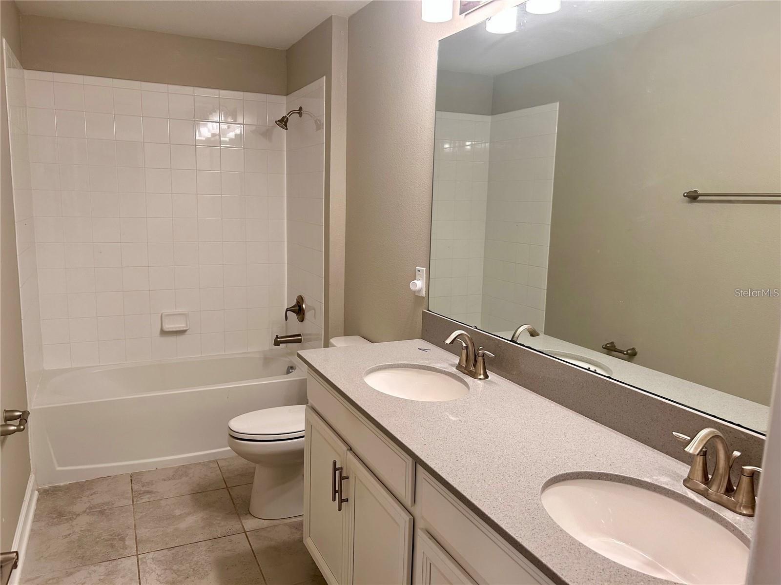 STOREY PK-PH 4 - Residential Lease