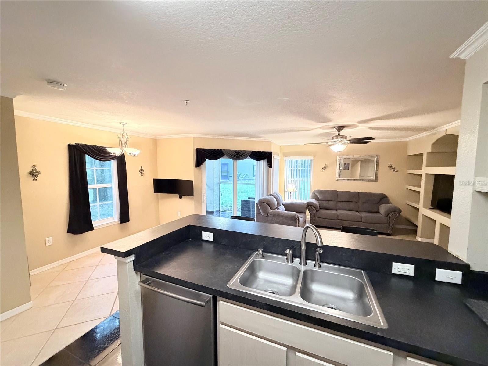 8516 ISLAND BREEZE LANE 106