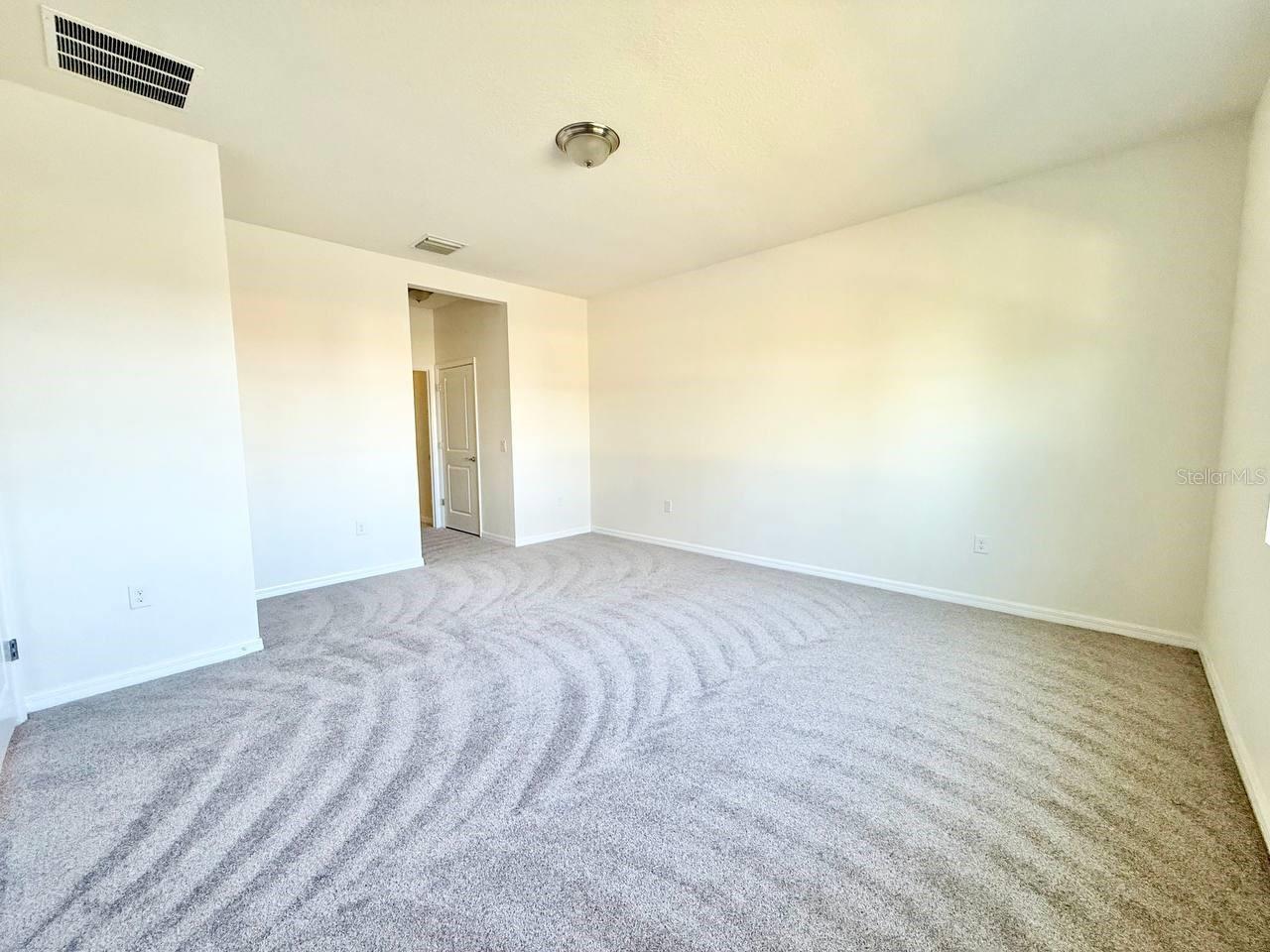 EPPERSON RANCH SOUTH PH 1C-1 - Residential Lease