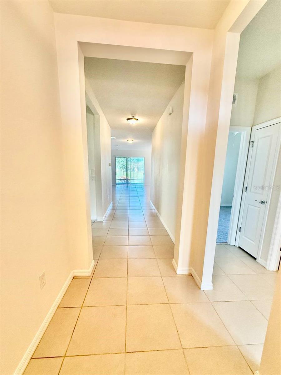 EPPERSON RANCH SOUTH PH 1C-1 - Residential Lease