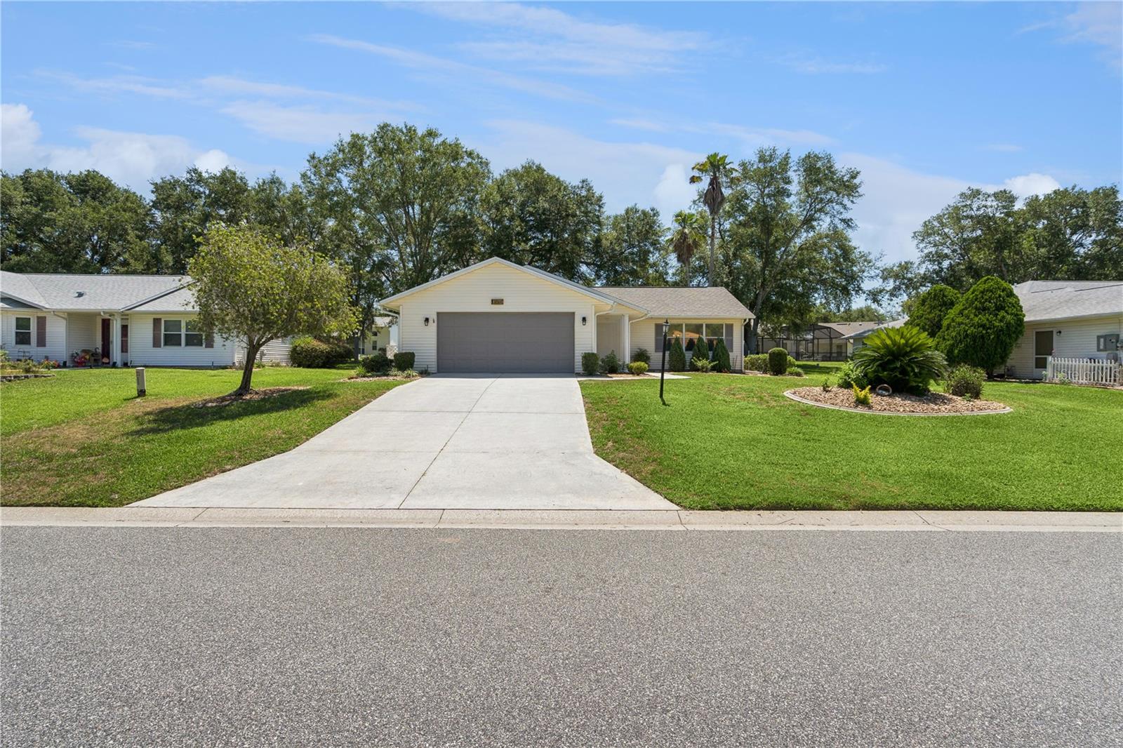 27211 RACQUET CIRCLE