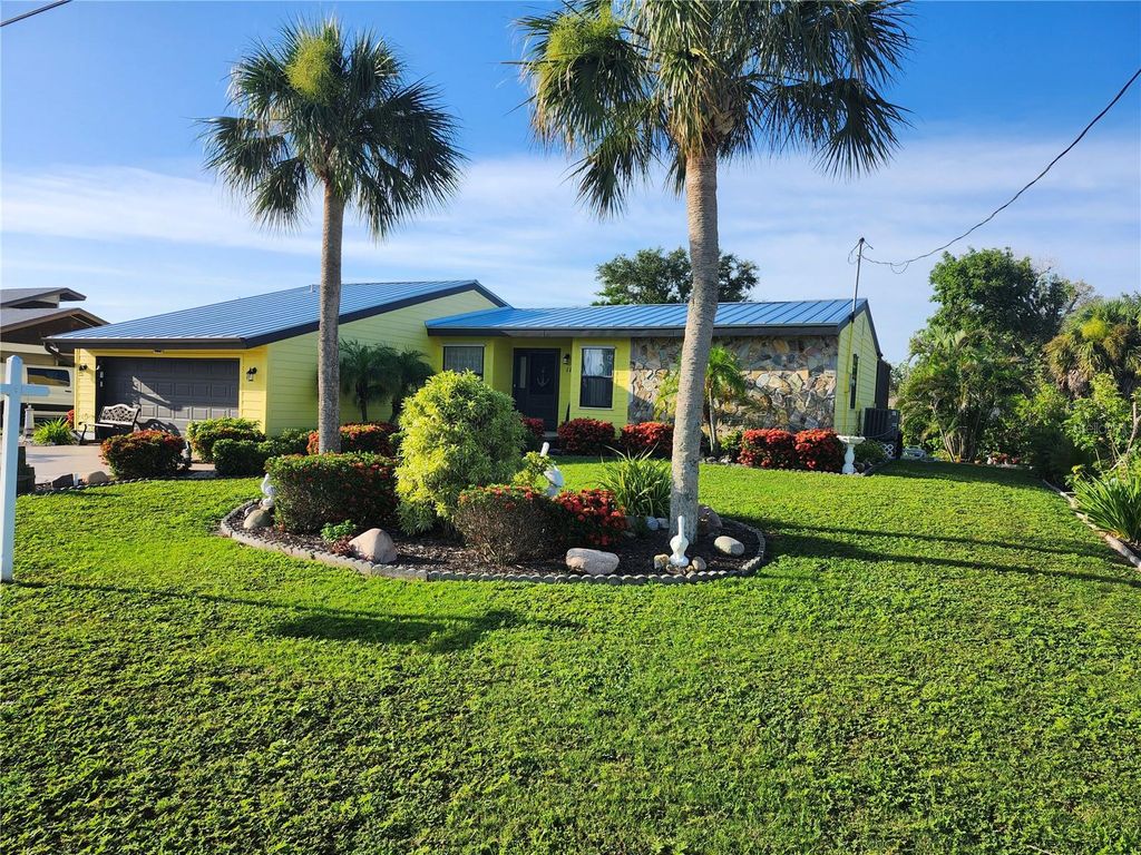Photo of 1173 Brown Street, Englewood, FL 34224 (MLS # D6141243)