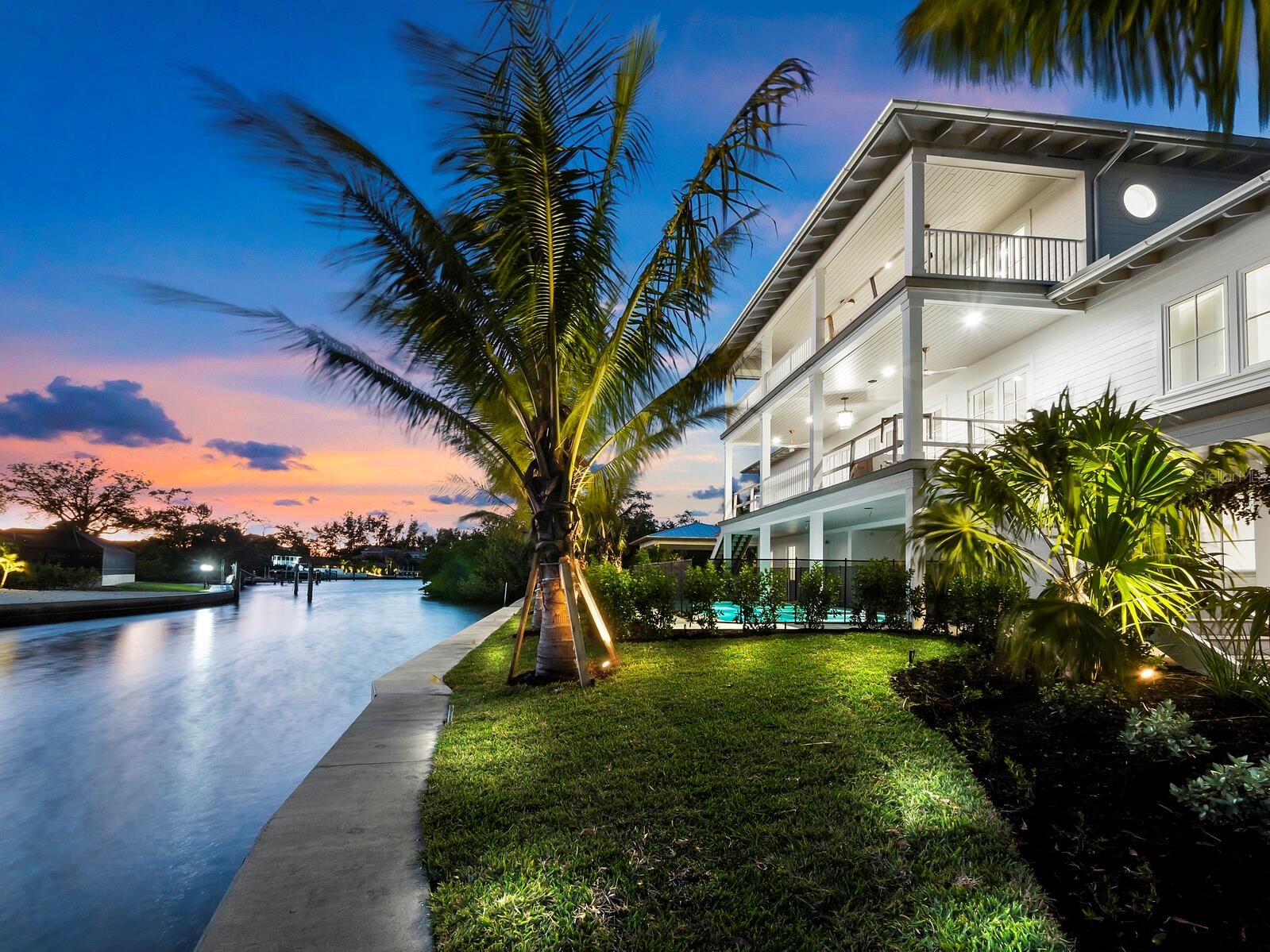 LONGBOAT SHORES - Residential