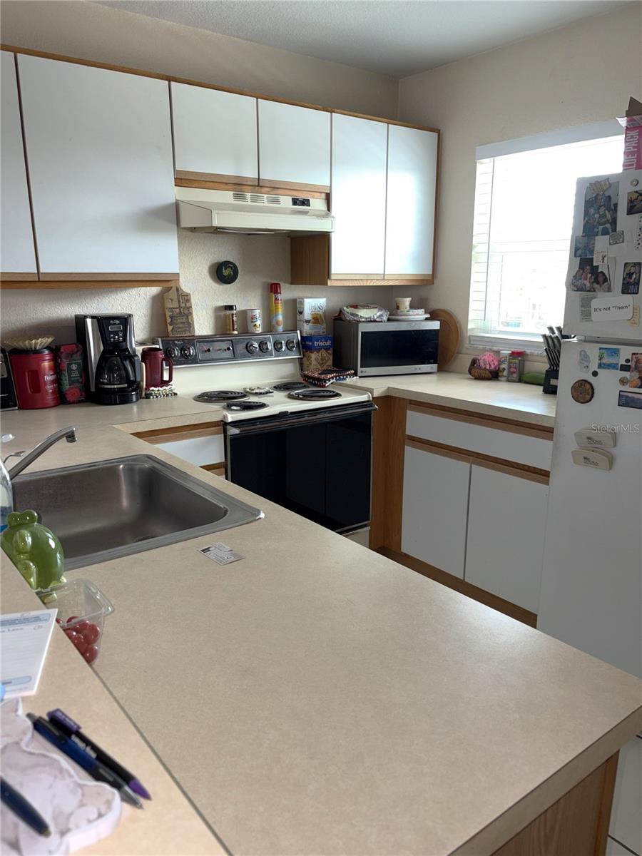 25050 SANDHILL BOULEVARD B4