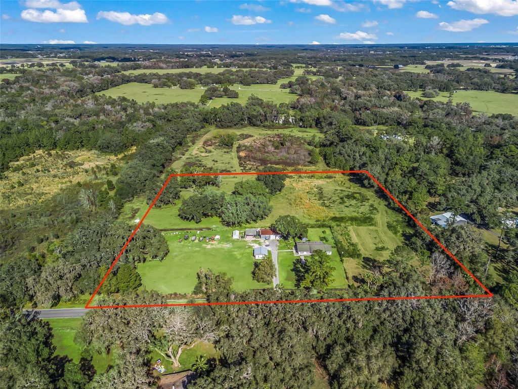 Photo of 2082 C 44a, Wildwood, FL 34785 (MLS # G5106803)