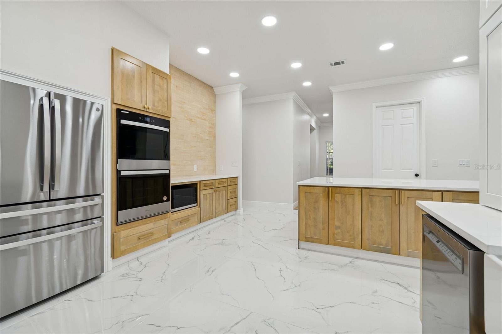 LAKE FERN VILLAS - Residential