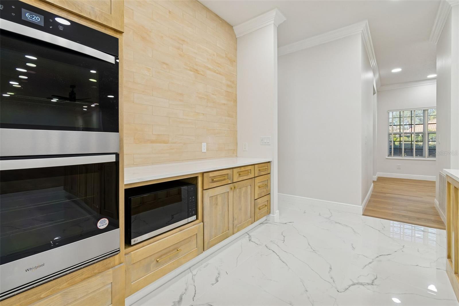 LAKE FERN VILLAS - Residential