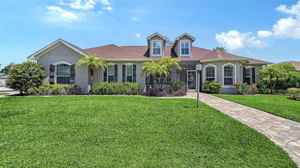 3974 SERENITY CIR, SARASOTA, FL 34235 - Image bd045cf20e192fa08955a89f5f81d94f/3695348397