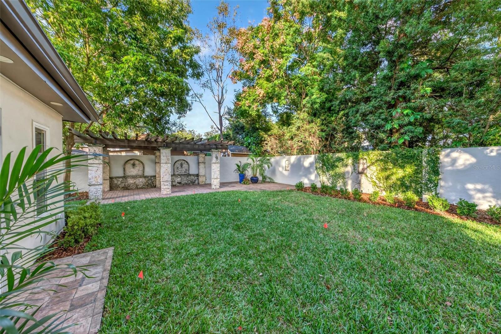 IVANHOE PARK REP - Residential