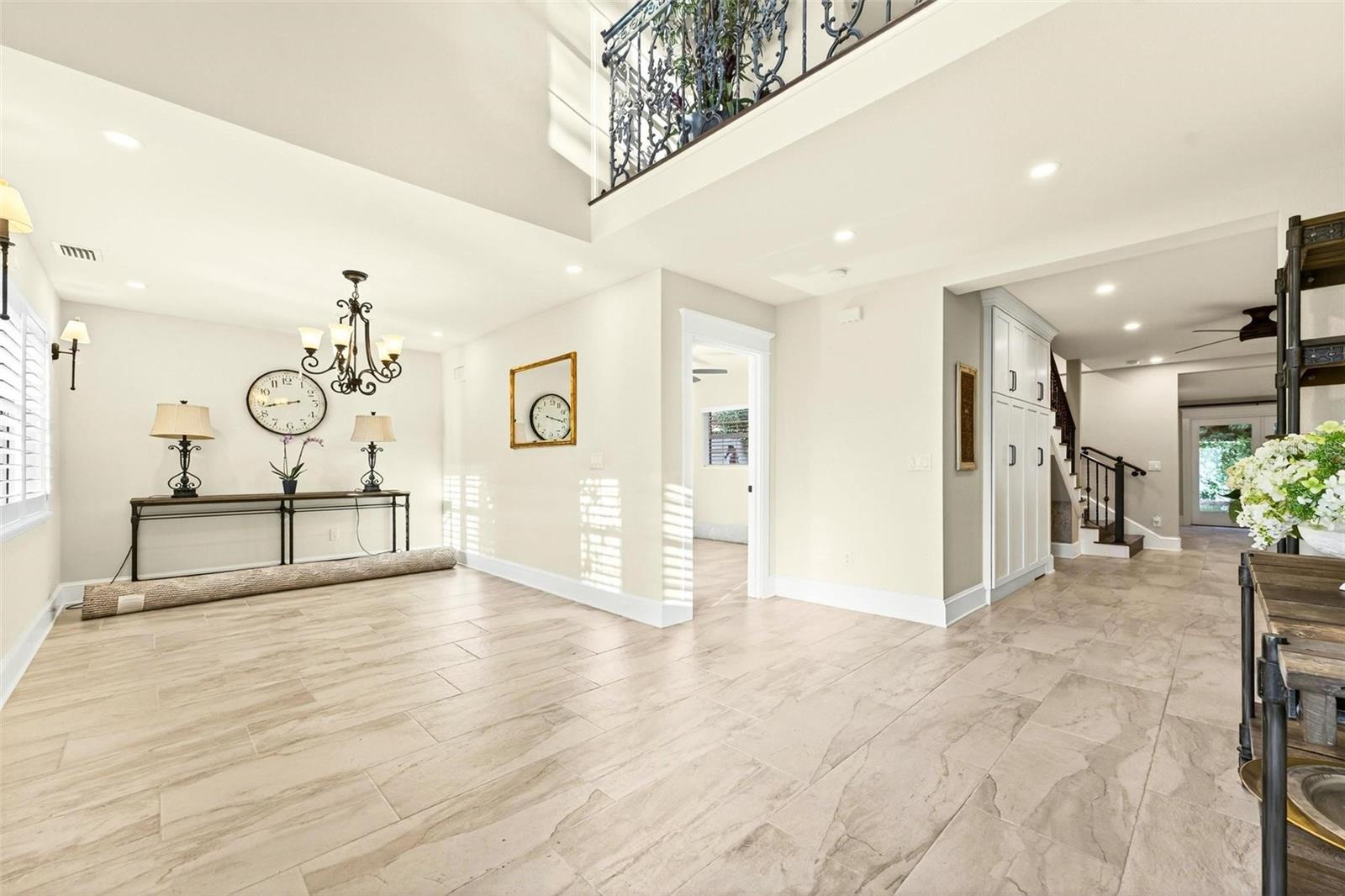 IVANHOE PARK REP - Residential