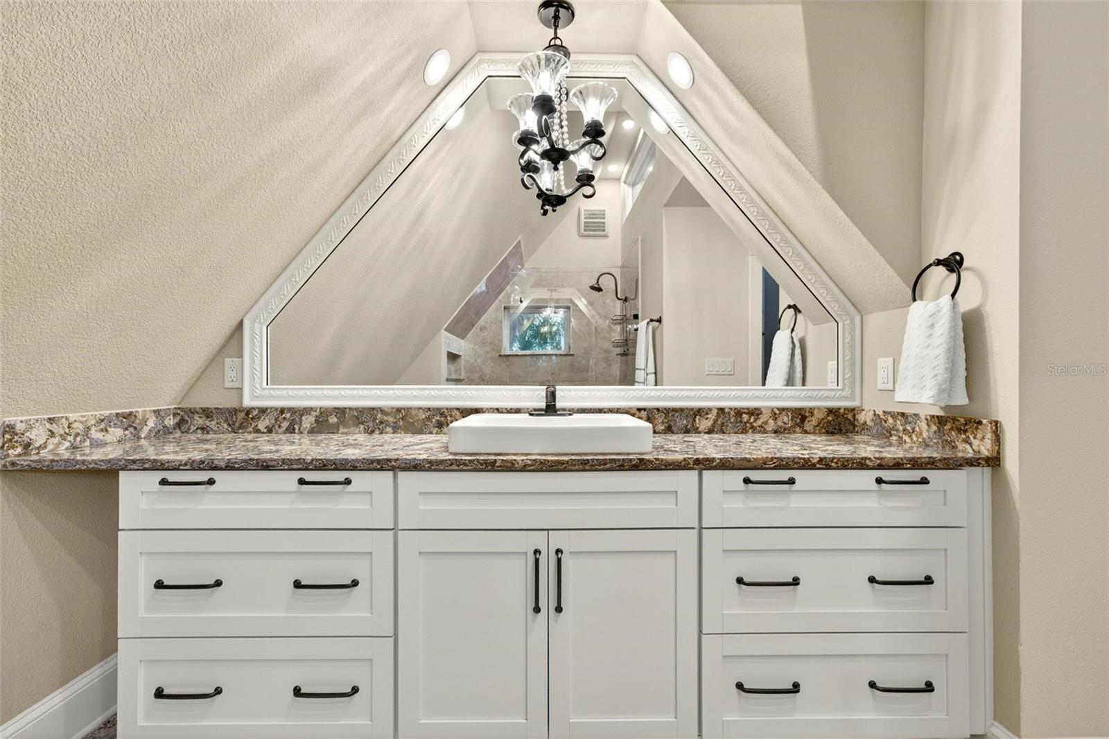 IVANHOE PARK REP - Residential