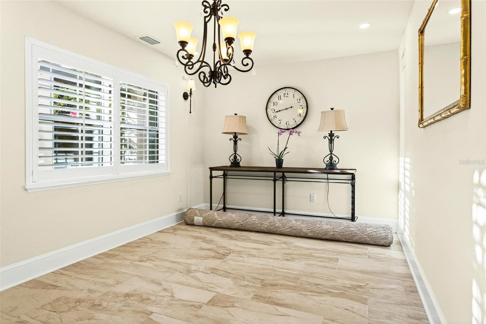 IVANHOE PARK REP - Residential