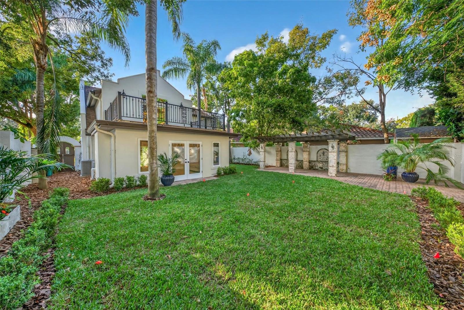 IVANHOE PARK REP - Residential