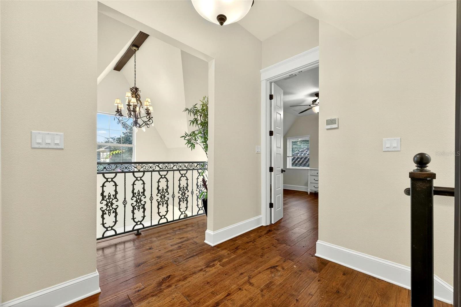 IVANHOE PARK REP - Residential