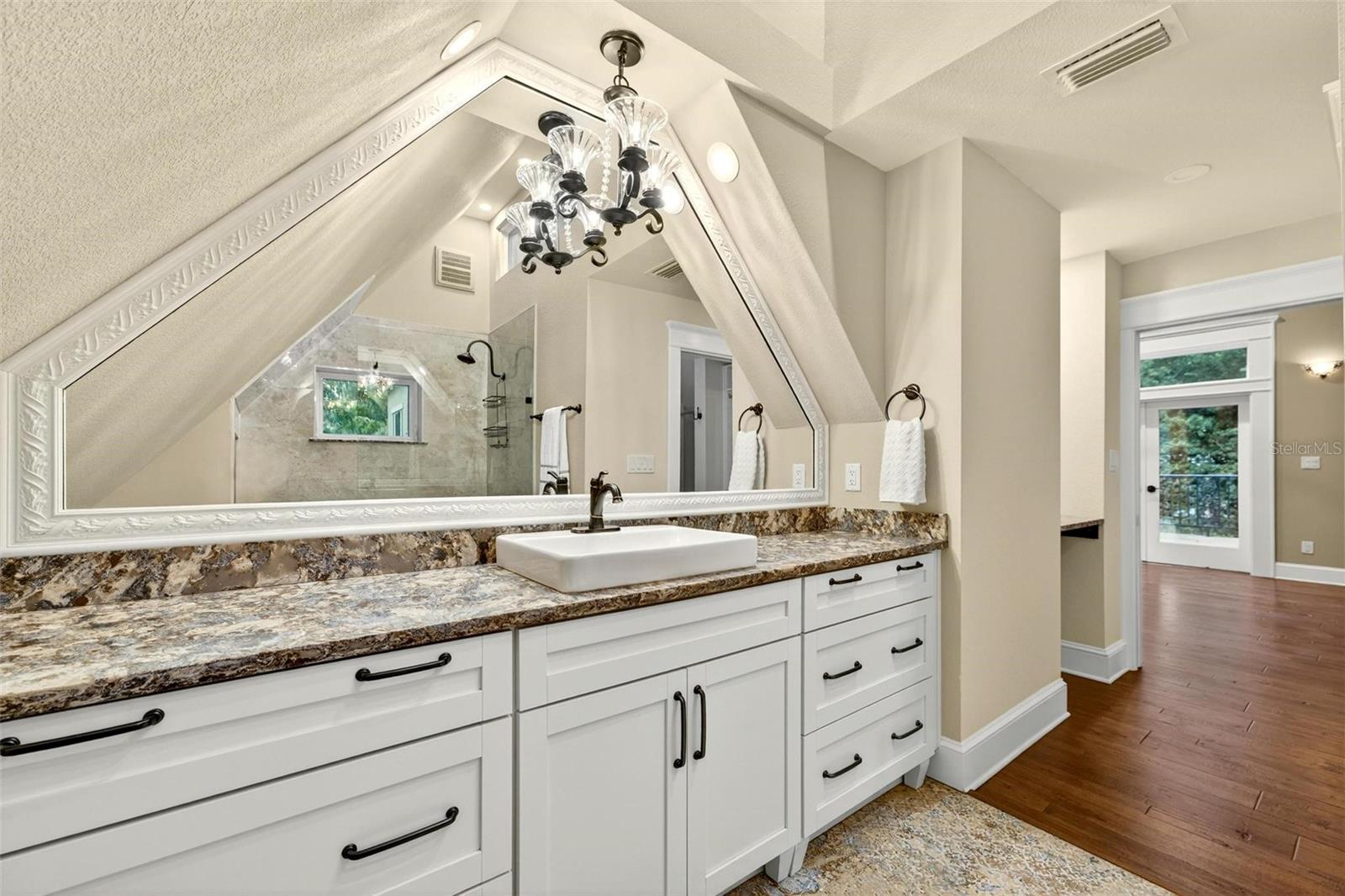 IVANHOE PARK REP - Residential