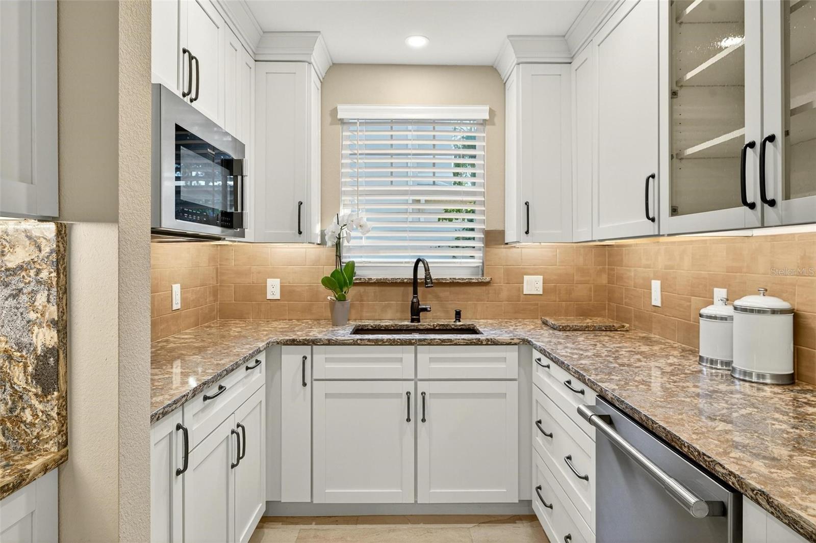 IVANHOE PARK REP - Residential