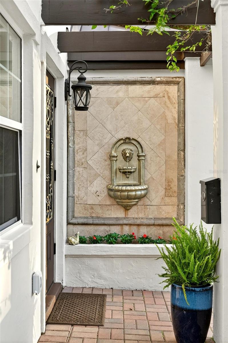 IVANHOE PARK REP - Residential