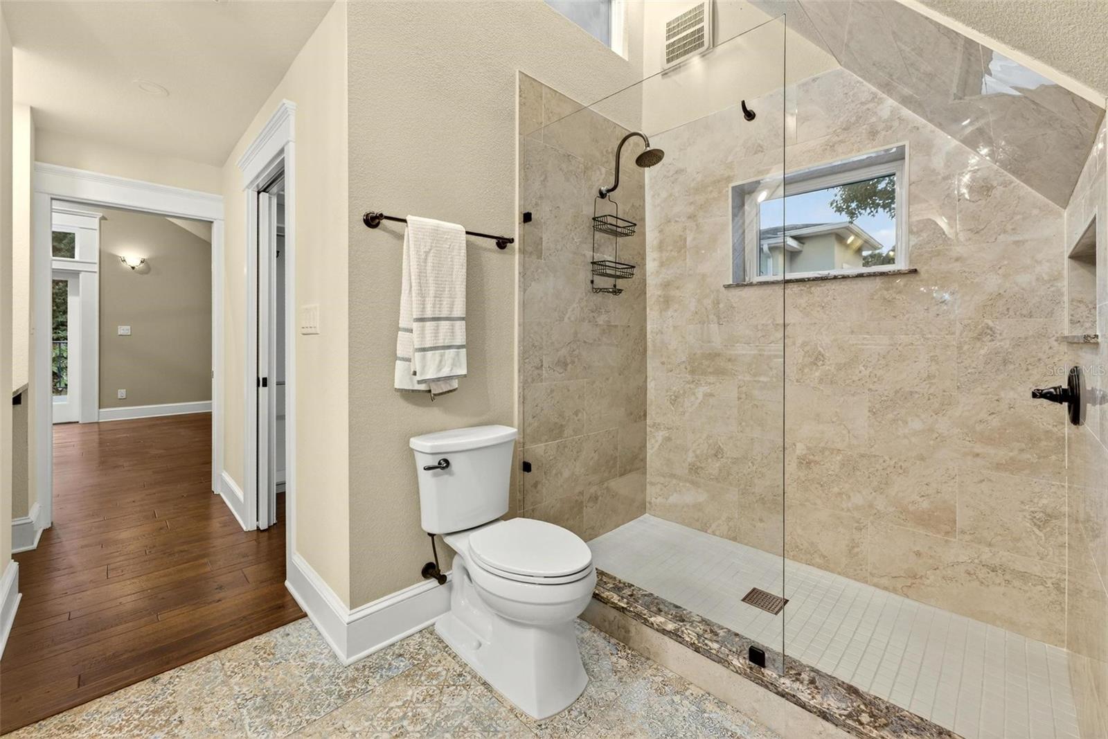 IVANHOE PARK REP - Residential