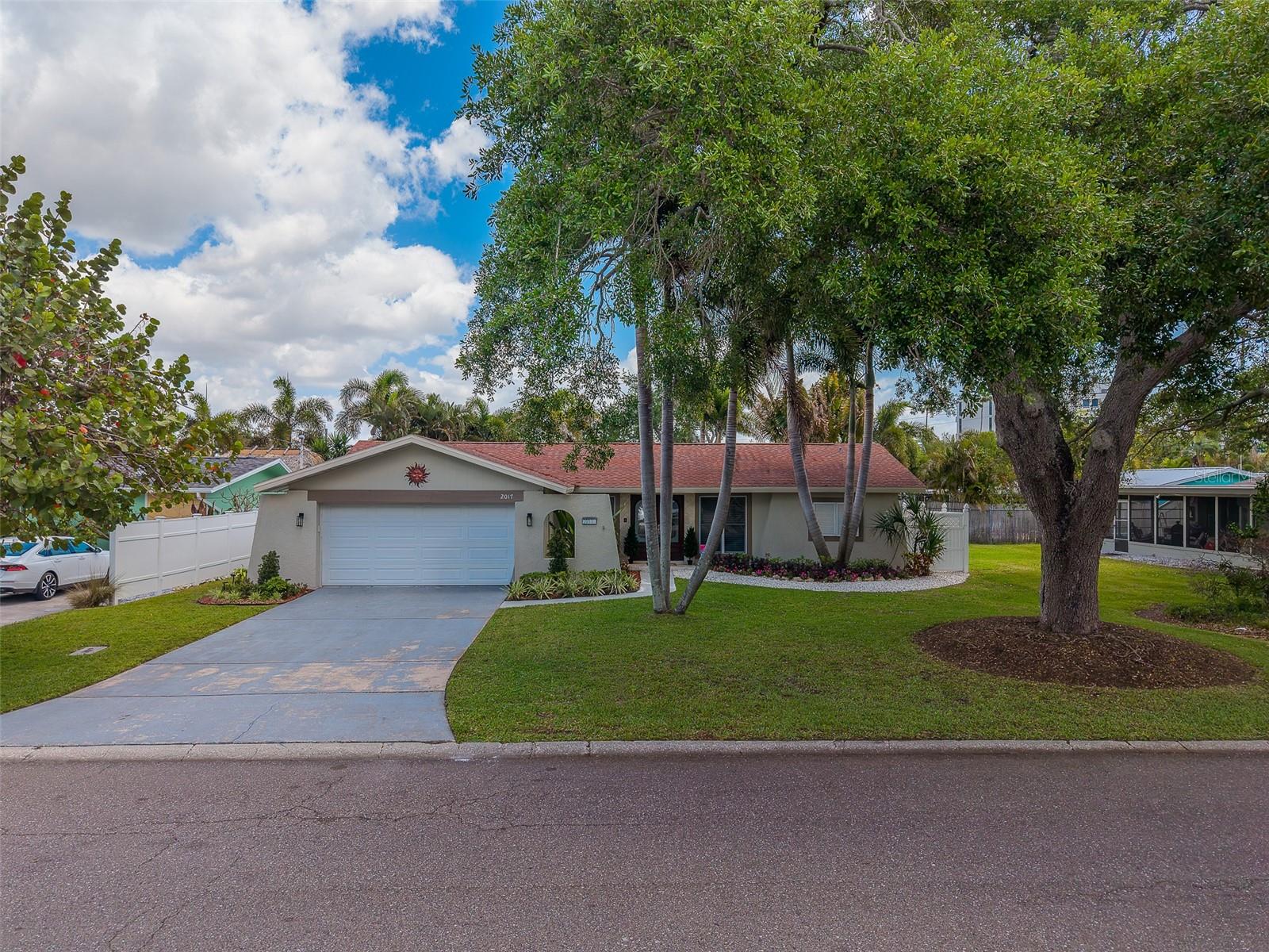 HARBOR HILLS 2ND ADD - Residential