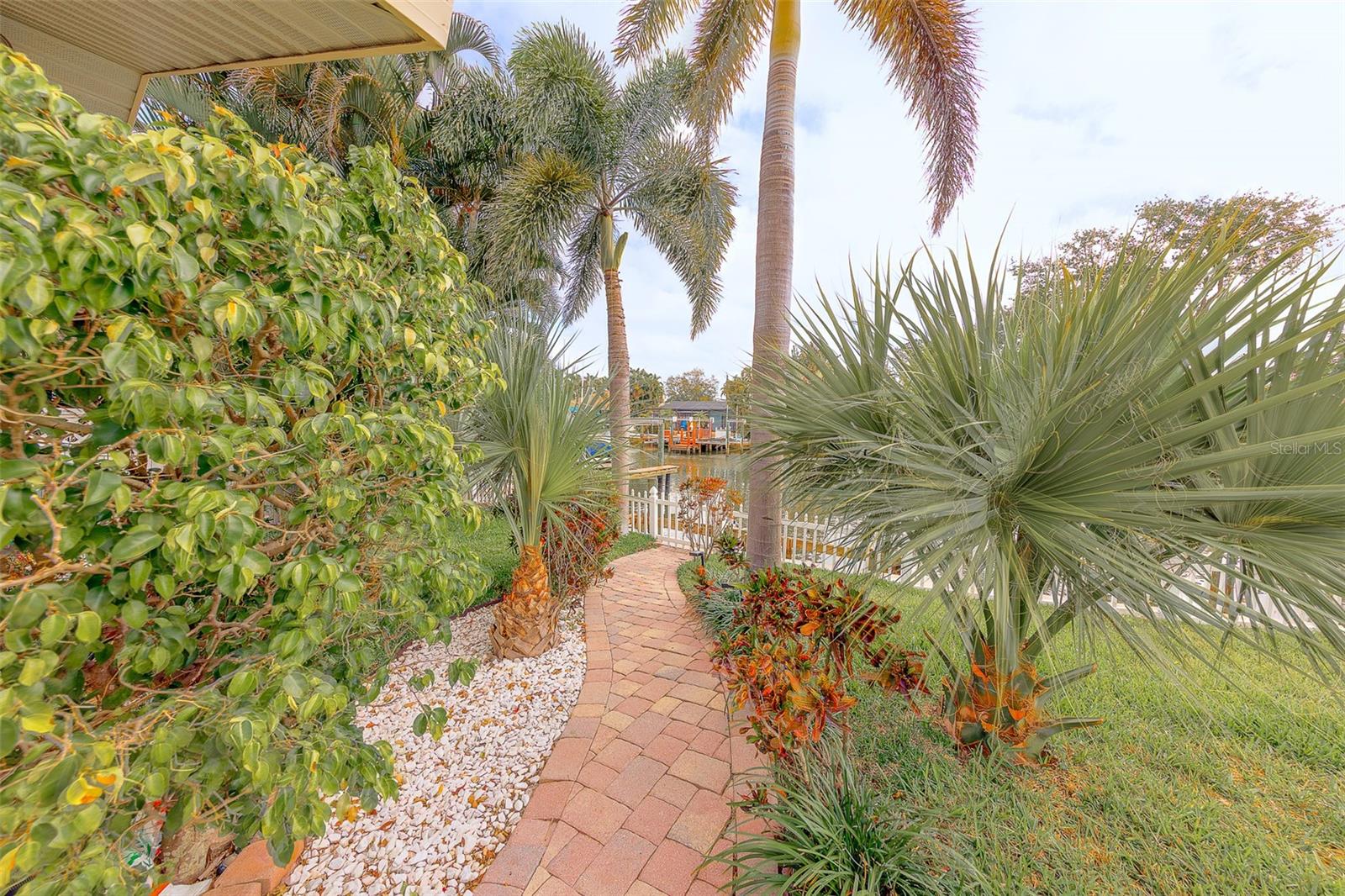 HARBOR HILLS 2ND ADD - Residential