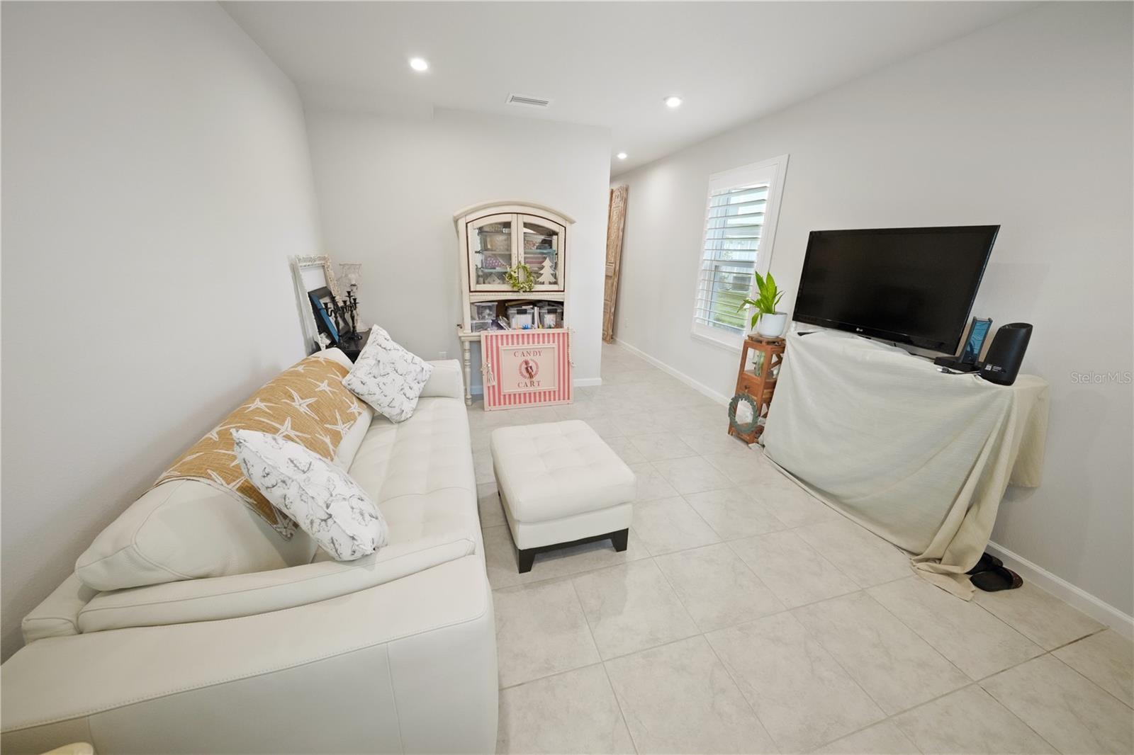 ANCLOTE SQUARE - Residential